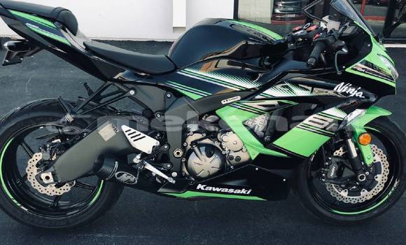 Buy New Kawasaki Ninja ZX-10R Green Bike in Yerevan in Yerevan Buy New Kawasaki Ninja ZX-10R Green Bike in Yerevan in Yerevan