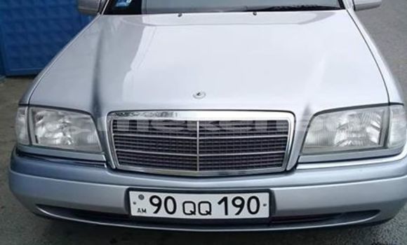 Buy Used Mercedes-Benz 300–Series Silver Car in Yerevan in Yerevan