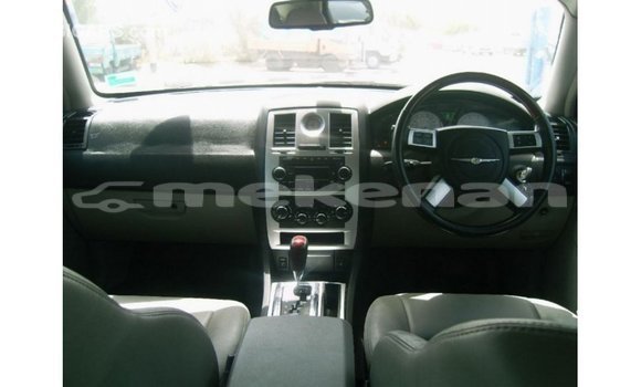 Buy Import Chrysler 300 Beige Car in Import - Dubai in Aragatsotn Buy Import Chrysler 300 Beige Car in Import - Dubai in Aragatsotn