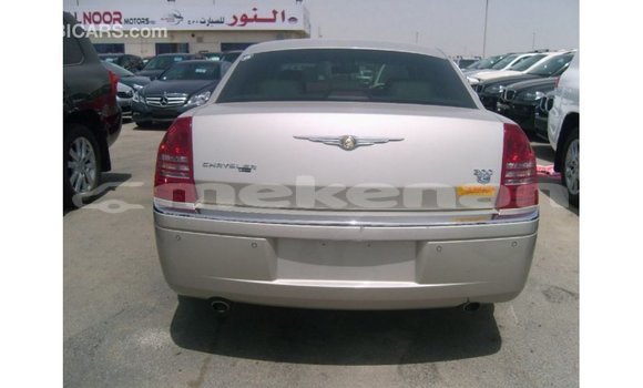Buy Import Chrysler 300 Beige Car in Import - Dubai in Aragatsotn Buy Import Chrysler 300 Beige Car in Import - Dubai in Aragatsotn