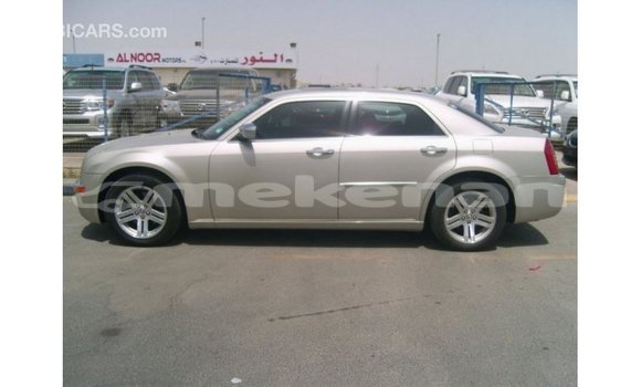 Buy Import Chrysler 300 Beige Car in Import - Dubai in Aragatsotn Buy Import Chrysler 300 Beige Car in Import - Dubai in Aragatsotn
