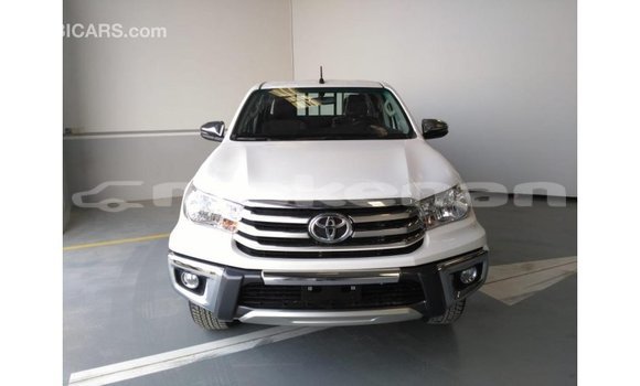 Buy Import Toyota Hilux White Car in Import - Dubai in Aragatsotn Buy Import Toyota Hilux White Car in Import - Dubai in Aragatsotn