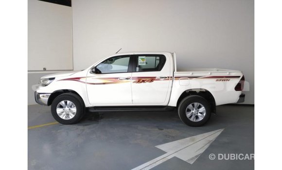 Buy Import Toyota Hilux White Car in Import - Dubai in Aragatsotn Buy Import Toyota Hilux White Car in Import - Dubai in Aragatsotn
