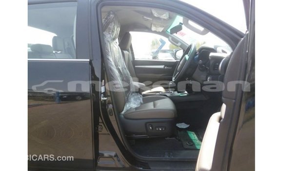 Buy Import Toyota Hilux Black Car in Import - Dubai in Aragatsotn Buy Import Toyota Hilux Black Car in Import - Dubai in Aragatsotn