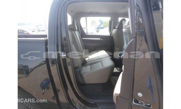 Buy Import Toyota Hilux Black Car in Import - Dubai in Aragatsotn Buy Import Toyota Hilux Black Car in Import - Dubai in Aragatsotn