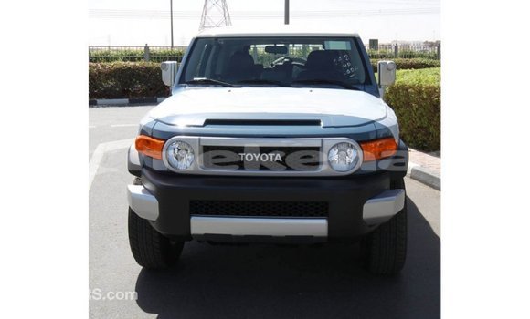 Buy Import Toyota FJ Cruiser Blue Car in Import - Dubai in Aragatsotn Buy Import Toyota FJ Cruiser Blue Car in Import - Dubai in Aragatsotn