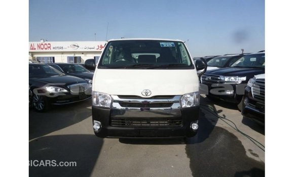 Buy Import Toyota Hiace White Car in Import - Dubai in Aragatsotn Buy Import Toyota Hiace White Car in Import - Dubai in Aragatsotn