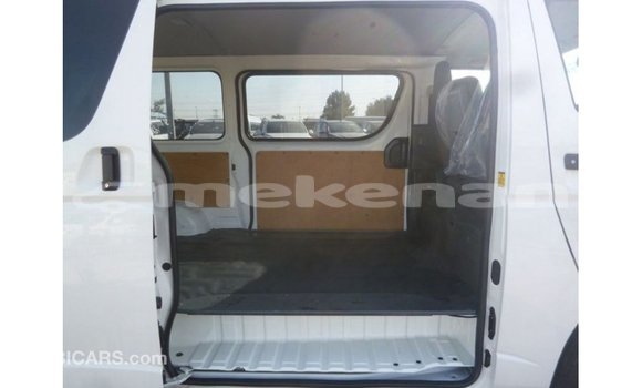 Buy Import Toyota Hiace White Car in Import - Dubai in Aragatsotn Buy Import Toyota Hiace White Car in Import - Dubai in Aragatsotn