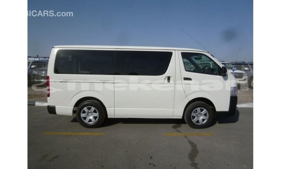 Buy Import Toyota Hiace White Car in Import - Dubai in Aragatsotn Buy Import Toyota Hiace White Car in Import - Dubai in Aragatsotn
