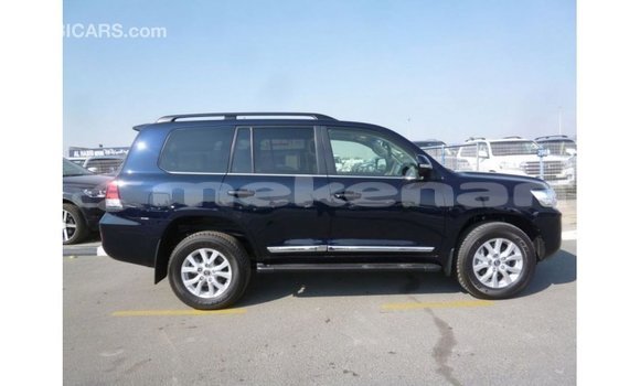 Buy Import Toyota Land Cruiser Blue Car in Import - Dubai in Aragatsotn Buy Import Toyota Land Cruiser Blue Car in Import - Dubai in Aragatsotn