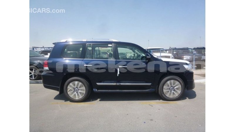 Big with watermark 780f0f8b 5dbf 45fe b4a9 25f8557dedd3