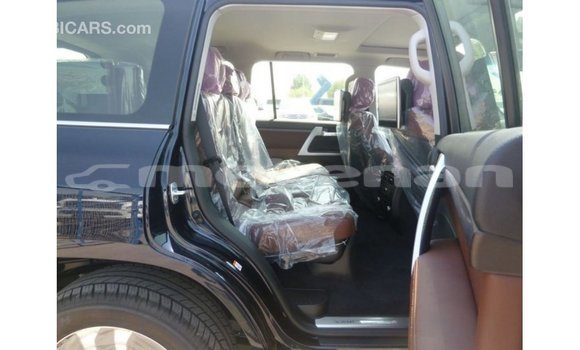 Buy Import Toyota Land Cruiser Blue Car in Import - Dubai in Aragatsotn Buy Import Toyota Land Cruiser Blue Car in Import - Dubai in Aragatsotn