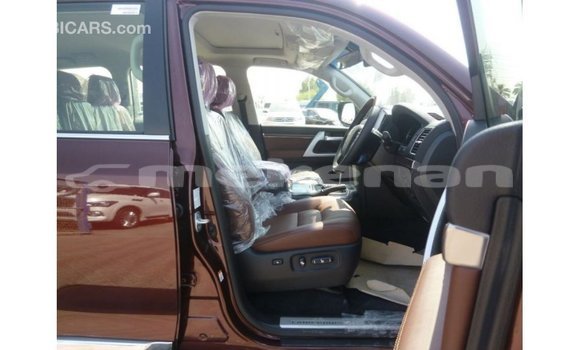 Buy Import Toyota Land Cruiser Red Car in Import - Dubai in Aragatsotn Buy Import Toyota Land Cruiser Red Car in Import - Dubai in Aragatsotn