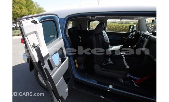 Buy Import Toyota FJ Cruiser Blue Car in Import - Dubai in Aragatsotn Buy Import Toyota FJ Cruiser Blue Car in Import - Dubai in Aragatsotn
