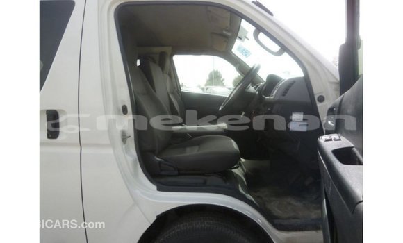 Buy Import Toyota Hiace White Car in Import - Dubai in Aragatsotn Buy Import Toyota Hiace White Car in Import - Dubai in Aragatsotn