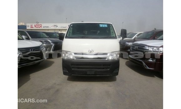 Buy Import Toyota Hiace White Car in Import - Dubai in Aragatsotn Buy Import Toyota Hiace White Car in Import - Dubai in Aragatsotn