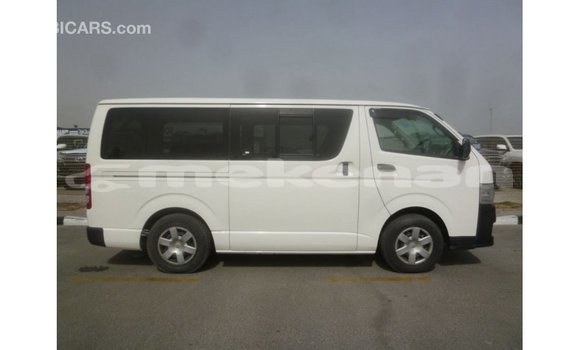 Buy Import Toyota Hiace White Car in Import - Dubai in Aragatsotn Buy Import Toyota Hiace White Car in Import - Dubai in Aragatsotn