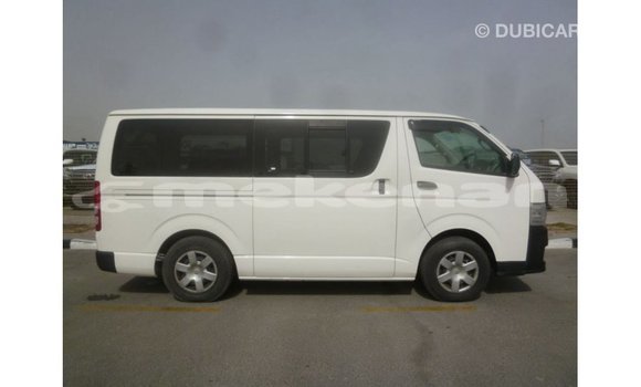 Buy Import Toyota Hiace White Car in Import - Dubai in Aragatsotn Buy Import Toyota Hiace White Car in Import - Dubai in Aragatsotn