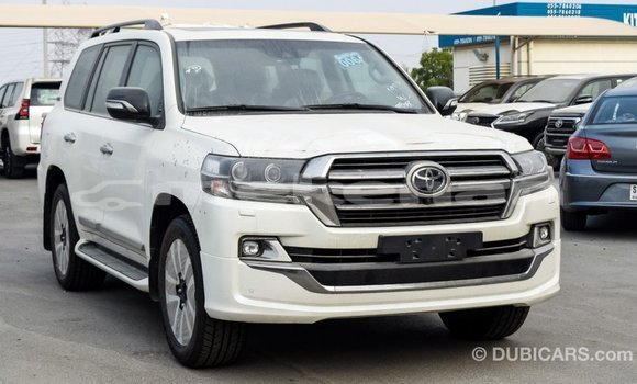 Buy Import Toyota Land Cruiser Black Car in Import - Dubai in Aragatsotn Buy Import Toyota Land Cruiser Black Car in Import - Dubai in Aragatsotn