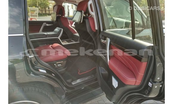 Buy Import Toyota Land Cruiser Black Car in Import - Dubai in Aragatsotn Buy Import Toyota Land Cruiser Black Car in Import - Dubai in Aragatsotn