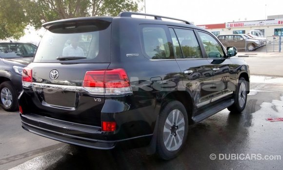 Buy Import Toyota Land Cruiser Black Car in Import - Dubai in Aragatsotn Buy Import Toyota Land Cruiser Black Car in Import - Dubai in Aragatsotn