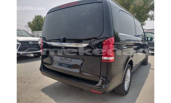 Buy Import Mercedes-Benz 250 Black Car in Import - Dubai in Aragatsotn Buy Import Mercedes-Benz 250 Black Car in Import - Dubai in Aragatsotn