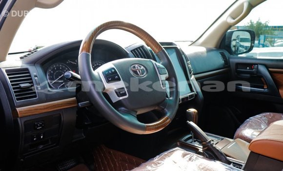 Buy Import Toyota Land Cruiser Black Car in Import - Dubai in Aragatsotn Buy Import Toyota Land Cruiser Black Car in Import - Dubai in Aragatsotn
