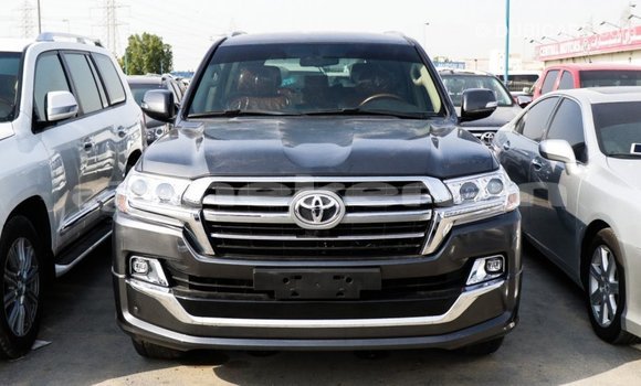 Buy Import Toyota Land Cruiser Black Car in Import - Dubai in Aragatsotn Buy Import Toyota Land Cruiser Black Car in Import - Dubai in Aragatsotn