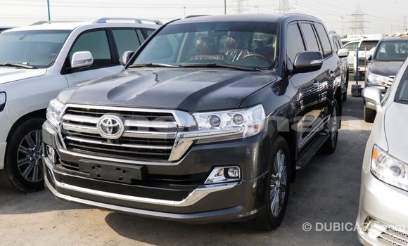 Buy Import Toyota Land Cruiser Black Car in Import - Dubai in Aragatsotn Buy Import Toyota Land Cruiser Black Car in Import - Dubai in Aragatsotn