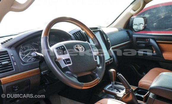 Buy Import Toyota Land Cruiser White Car in Import - Dubai in Aragatsotn Buy Import Toyota Land Cruiser White Car in Import - Dubai in Aragatsotn