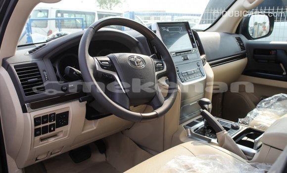 Buy Import Toyota Land Cruiser Other Car in Import - Dubai in Aragatsotn Buy Import Toyota Land Cruiser Other Car in Import - Dubai in Aragatsotn