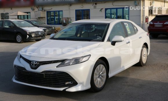 Buy Import Toyota Camry White Car in Import - Dubai in Aragatsotn Buy Import Toyota Camry White Car in Import - Dubai in Aragatsotn