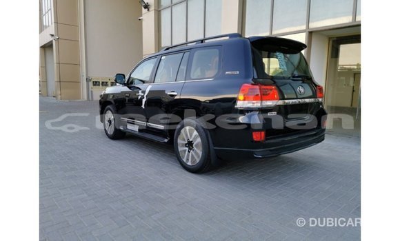 Buy Import Toyota Land Cruiser Black Car in Import - Dubai in Aragatsotn Buy Import Toyota Land Cruiser Black Car in Import - Dubai in Aragatsotn