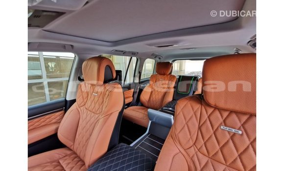 Buy Import Toyota Land Cruiser Black Car in Import - Dubai in Aragatsotn Buy Import Toyota Land Cruiser Black Car in Import - Dubai in Aragatsotn