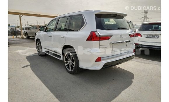 Buy Import Lexus LX White Car in Import - Dubai in Aragatsotn Buy Import Lexus LX White Car in Import - Dubai in Aragatsotn