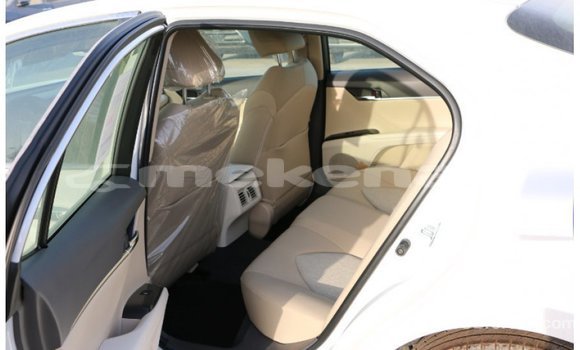 Buy Import Toyota Camry White Car in Import - Dubai in Aragatsotn Buy Import Toyota Camry White Car in Import - Dubai in Aragatsotn