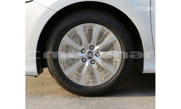 Buy Import Toyota Camry White Car in Import - Dubai in Aragatsotn Buy Import Toyota Camry White Car in Import - Dubai in Aragatsotn