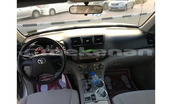 Buy Import Toyota Highlander Other Car in Import - Dubai in Aragatsotn Buy Import Toyota Highlander Other Car in Import - Dubai in Aragatsotn