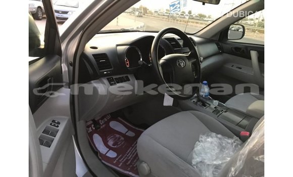 Buy Import Toyota Highlander Other Car in Import - Dubai in Aragatsotn Buy Import Toyota Highlander Other Car in Import - Dubai in Aragatsotn