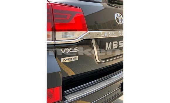 Buy Import Toyota Land Cruiser Black Car in Import - Dubai in Aragatsotn Buy Import Toyota Land Cruiser Black Car in Import - Dubai in Aragatsotn