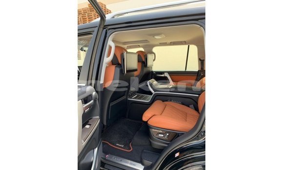 Buy Import Toyota Land Cruiser Black Car in Import - Dubai in Aragatsotn Buy Import Toyota Land Cruiser Black Car in Import - Dubai in Aragatsotn
