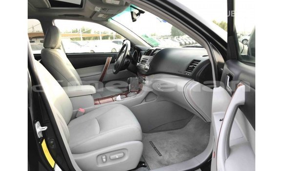 Buy Import Toyota Highlander Black Car in Import - Dubai in Aragatsotn Buy Import Toyota Highlander Black Car in Import - Dubai in Aragatsotn