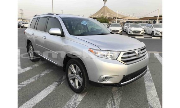 Buy Import Toyota Highlander Other Car in Import - Dubai in Aragatsotn Buy Import Toyota Highlander Other Car in Import - Dubai in Aragatsotn