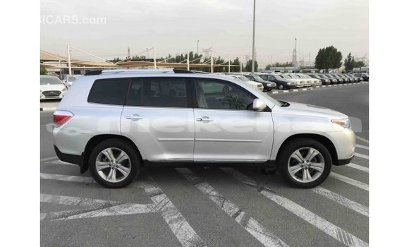 Buy Import Toyota Highlander Other Car in Import - Dubai in Aragatsotn Buy Import Toyota Highlander Other Car in Import - Dubai in Aragatsotn
