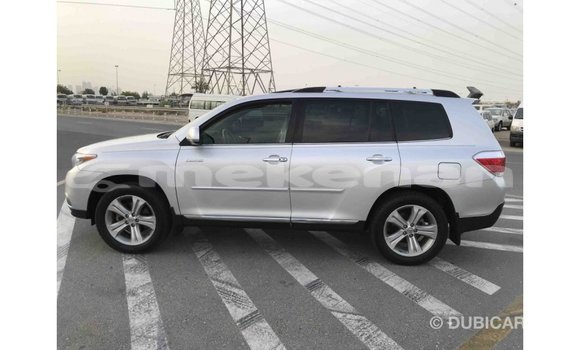 Buy Import Toyota Highlander Other Car in Import - Dubai in Aragatsotn Buy Import Toyota Highlander Other Car in Import - Dubai in Aragatsotn
