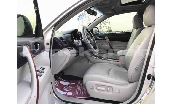 Buy Import Toyota Highlander Other Car in Import - Dubai in Aragatsotn Buy Import Toyota Highlander Other Car in Import - Dubai in Aragatsotn