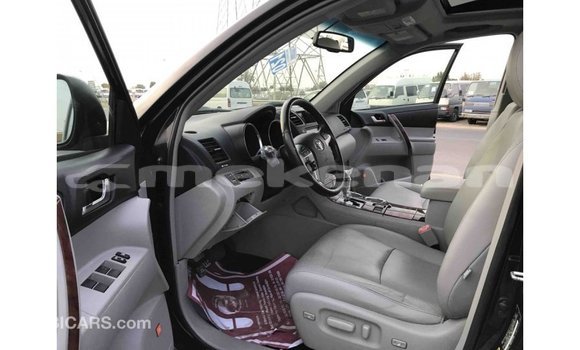 Buy Import Toyota Highlander Black Car in Import - Dubai in Aragatsotn Buy Import Toyota Highlander Black Car in Import - Dubai in Aragatsotn