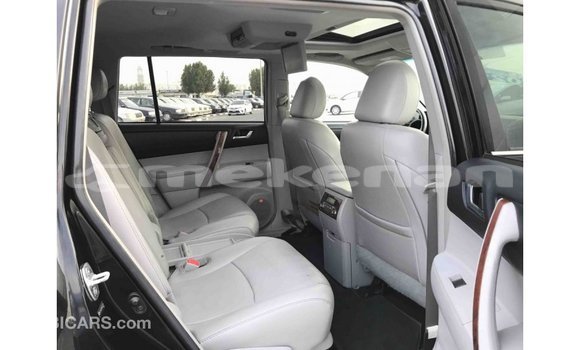 Buy Import Toyota Highlander Black Car in Import - Dubai in Aragatsotn Buy Import Toyota Highlander Black Car in Import - Dubai in Aragatsotn