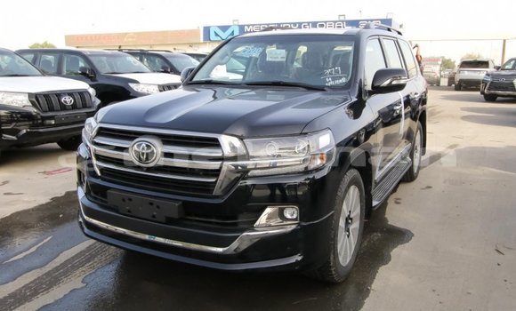 Buy Import Toyota Land Cruiser Black Car in Import - Dubai in Aragatsotn Buy Import Toyota Land Cruiser Black Car in Import - Dubai in Aragatsotn