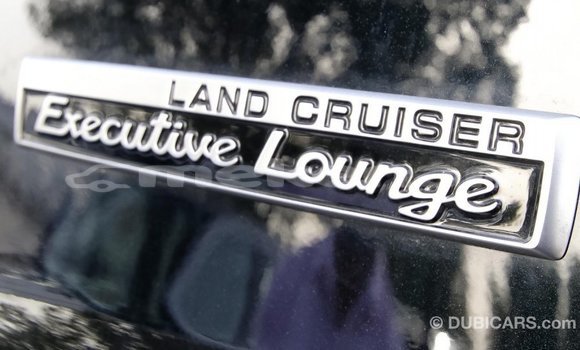 Buy Import Toyota Land Cruiser Black Car in Import - Dubai in Aragatsotn Buy Import Toyota Land Cruiser Black Car in Import - Dubai in Aragatsotn
